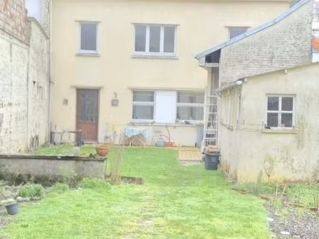 maison 9 pièces 127 m²