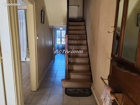 maison 5 pièces 90 m²