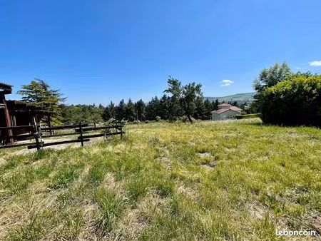 terrain 572 m² l'horme