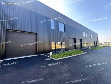 local d'activité 228 m²