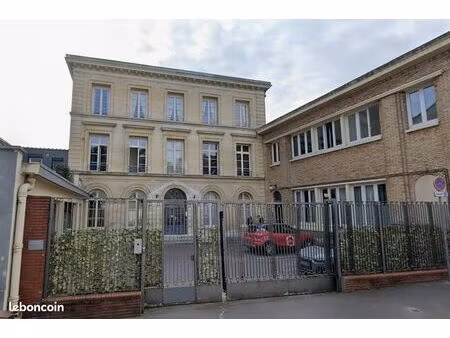 appartement f3 dans un hôtel particulier