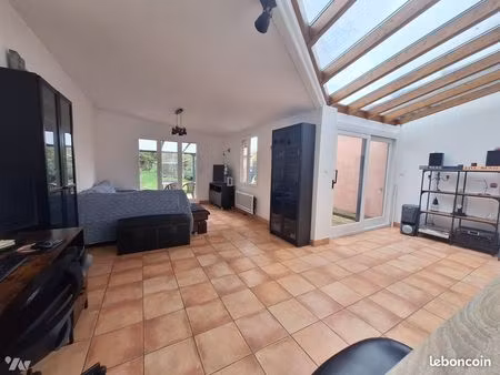 maison 6 pièces 130 m²