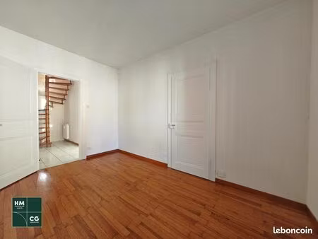 appartement 2 pièces 55 m²