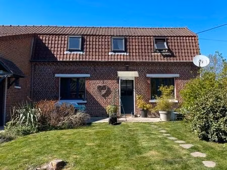 fermette avec terrain