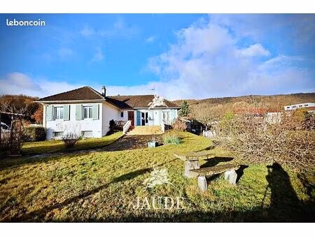 maison 6 pièces 169 m²