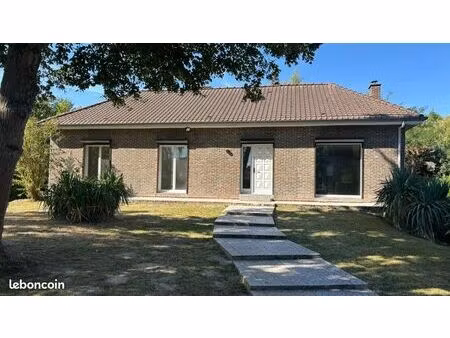 jolie maison rénovée avec sous-sol complet et jardin dans le village prisé de mérignies