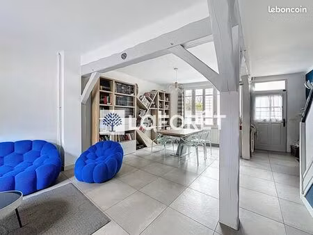 maison 6 pièces 142 m²