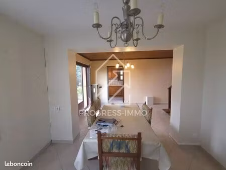 maison 110 m² sur 889 m² terrain quartier beausoleil à deux pas de la gare