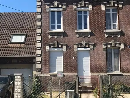 maison de ville à louer deville les rouen