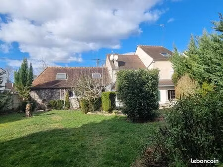 maison 5 pièces 135 m²