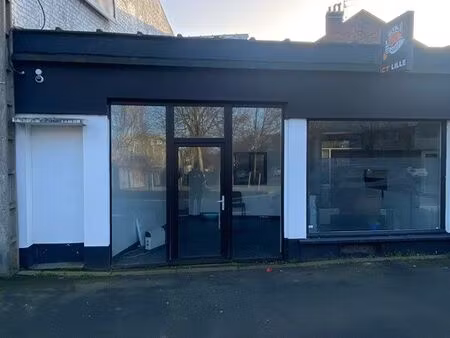 à louer – local commercial 49 m² + grande cave – faches-thumesnil