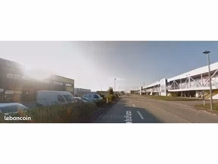 local commercial  activité  showroom 270m2