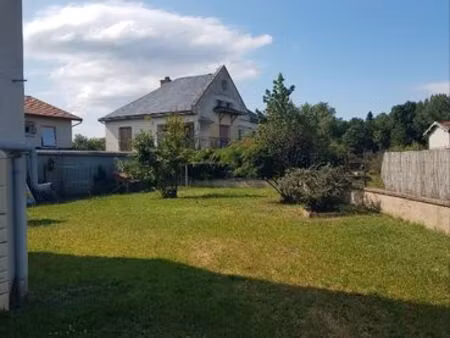 maison individuelle avec jardin