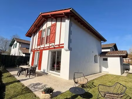 maison de 90 m2 - 4 pièces