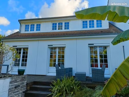 maison 7 pièces – 5 chambres – 130 m2 + sous-sol total