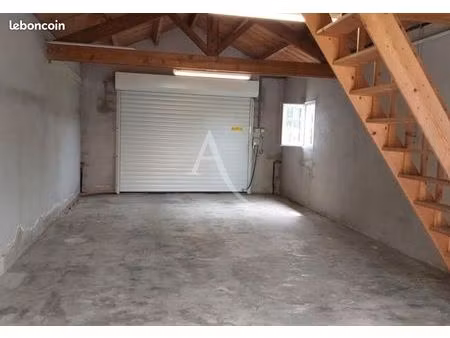 terrain 387 m² saint etienne de mer morte