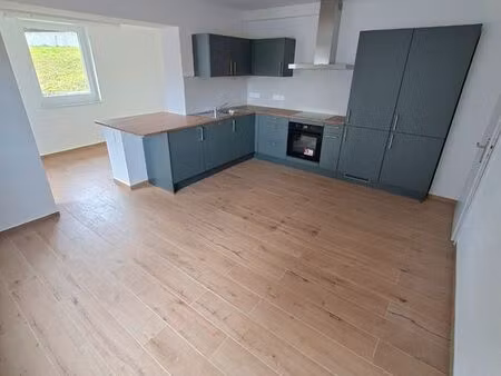 appartement 3 pièces – 90 m² – refait à neuf – calme absolu – folgensbourg (68220)■à louer