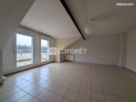 appartement 3 pièces 66 m²