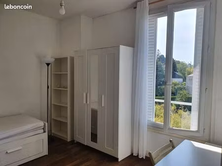 studio st germain en laye même