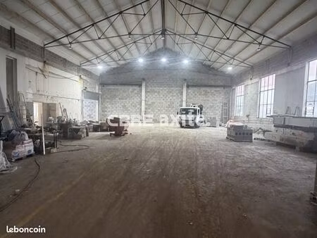 local d'activite 356 m² saint alban leysse