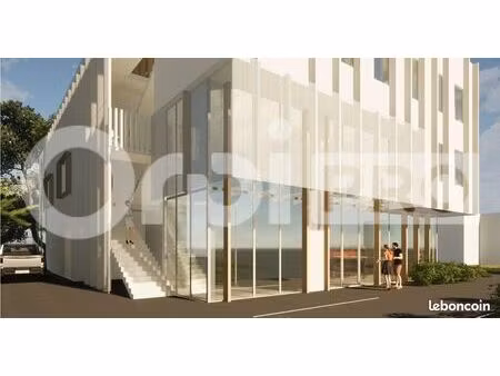 local commercial 83 m²