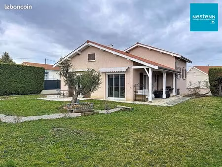 maison 6 pièces 120 m²