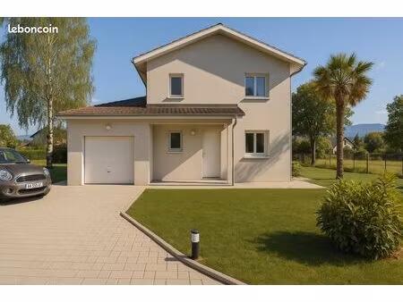 maison 4 pièces 85 m²