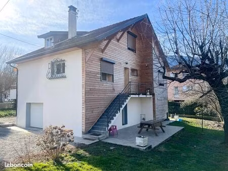 maison 5 pièces 105 m²