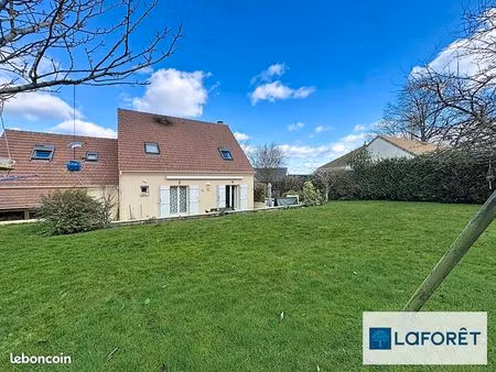maison 7 pièces 127 m²