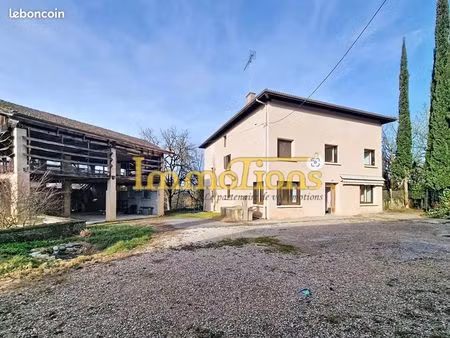 propriété 8 pièces 140 m²