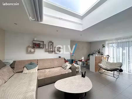 maison 5 pièces 126 m²