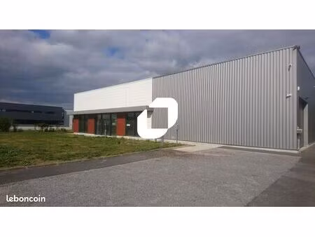 local commercial 650 m²