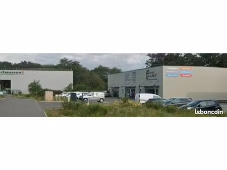 local commercial ou d'activité - dans zone commercial et d'activité