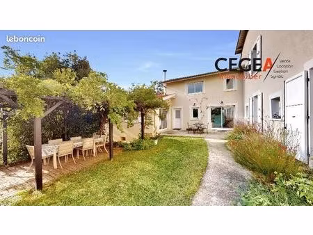 demeure 229 m² salaise-sur-sanne