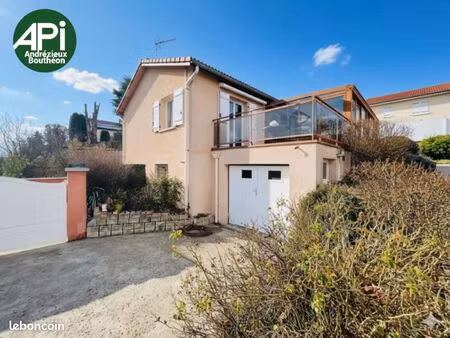 maison 4 pièces 137 m²