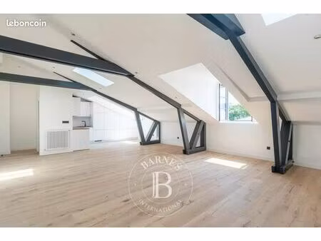 loft 3 pièces 84 m²