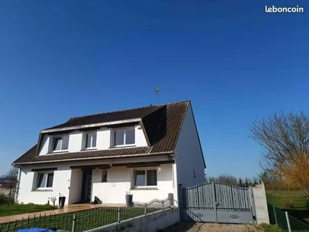 maison centre beaurainville