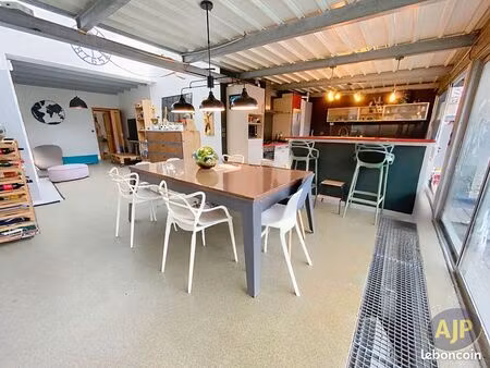 maison 8 pièces 176 m²