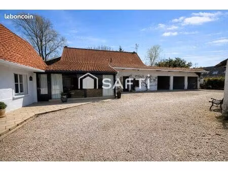 propriété 10 pièces 252 m²