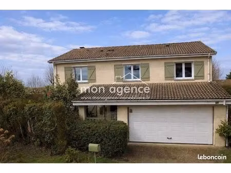 maison 7 pièces 157 m²