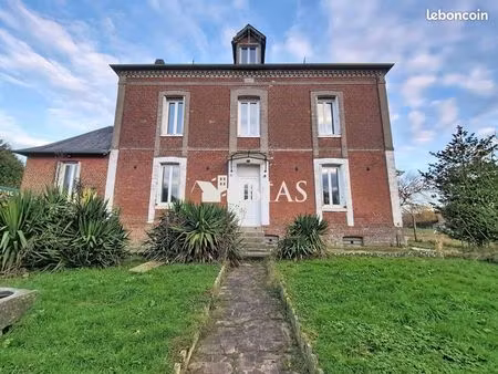 maison 5 pièces 142 m²