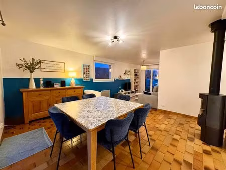 faire vite : plain pied + sous sol  3ch  parcelle 1 200m2  toiture neuve à clerques