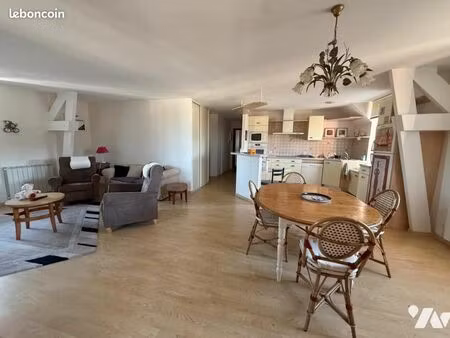 appartement 3 pièces 87 m²