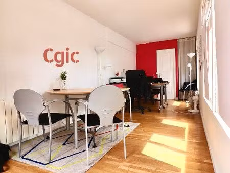 local 21 m² saint germain en laye