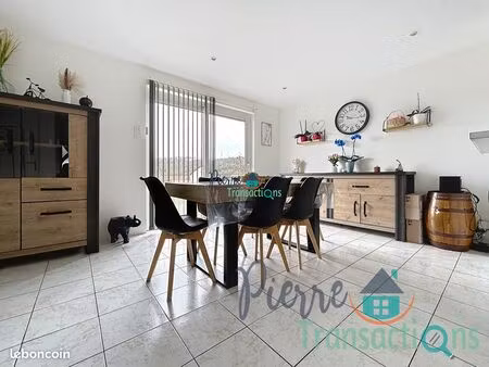 pavillon 4 pièces 82 m²