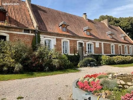 belle demeure avec activité de gites très rentable