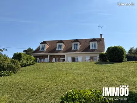 propriété 8 pièces 178 m²