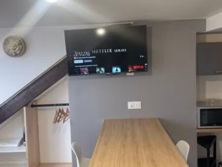 magnifique studio a saisir à gournay en bray