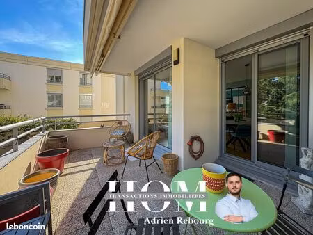 appartement 3 pièces 84 m²