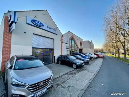 local commercial 400 m²